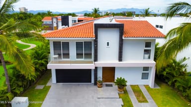 Villa Caoba Los Tigres