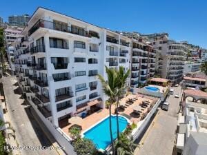 One Beach Street