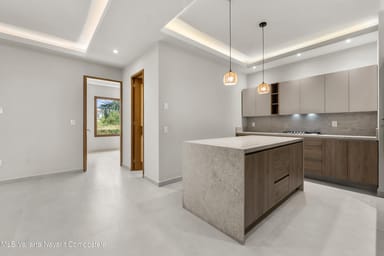KINAU MARINA RESIDENCES