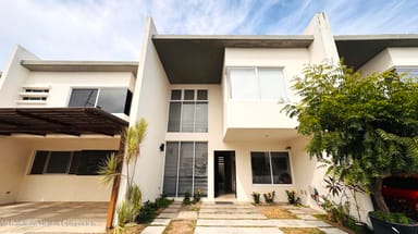 Casa Alejandra