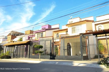 CASA ARAMARA