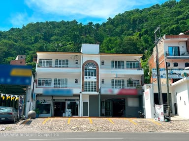 Libramiento Building