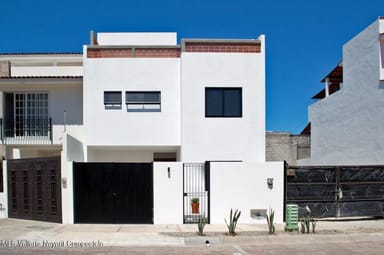 CASA SALMON
