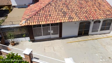 Casa Violeta Barrio Sta. Maria