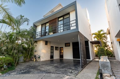 CASA IKAL
