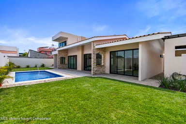 Casa Paraiso