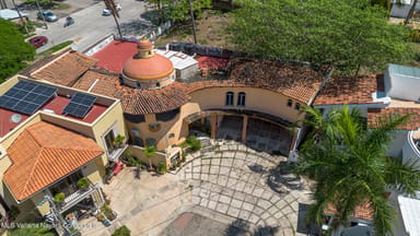 Casa Marlyn