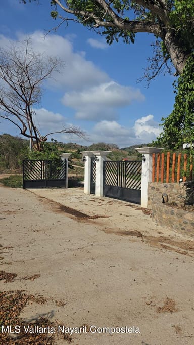 LOTE CORAL 14