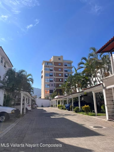 Casa Grand Caleta