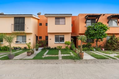 Casa Sendero