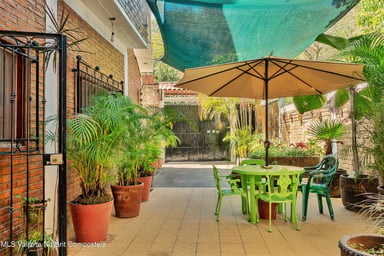 Casa De Lety