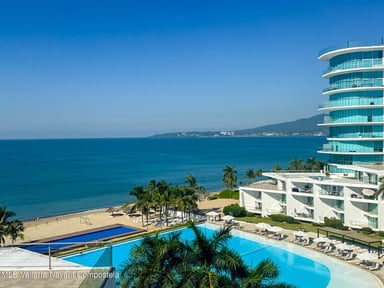 Penthouse Coral Tower 1