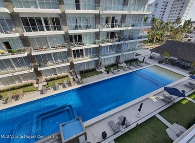 CONDO BONITA