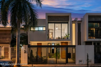 Casa Adame