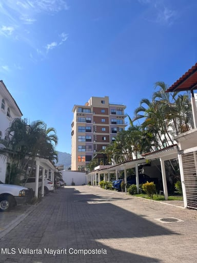 Casa Grand Caleta
