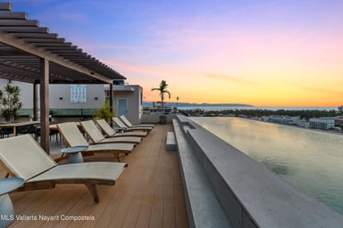 Condo Hidden Retreat
