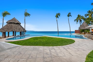 La Playa Estates 12