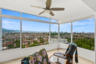 Bay View Pitillal 601