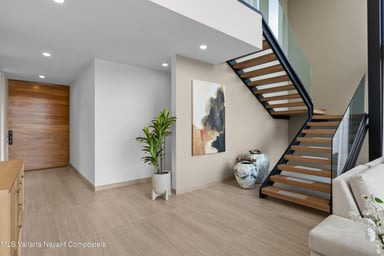 Los Tigres Residential