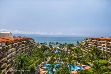Velas Vallarta 2911