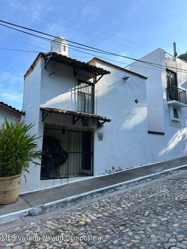 La Canada 1