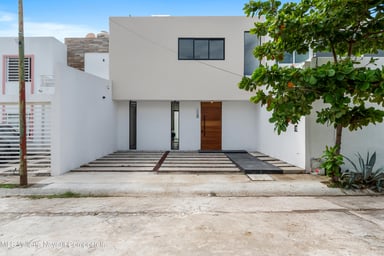 CASA VALLE